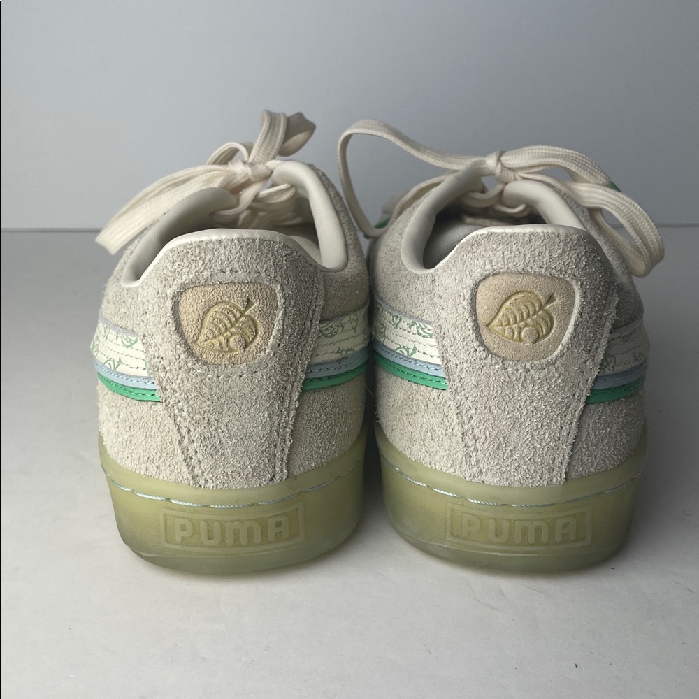 Puma x Animal Crossing Suede Low-Top Sneakers - Picture 4 of 11